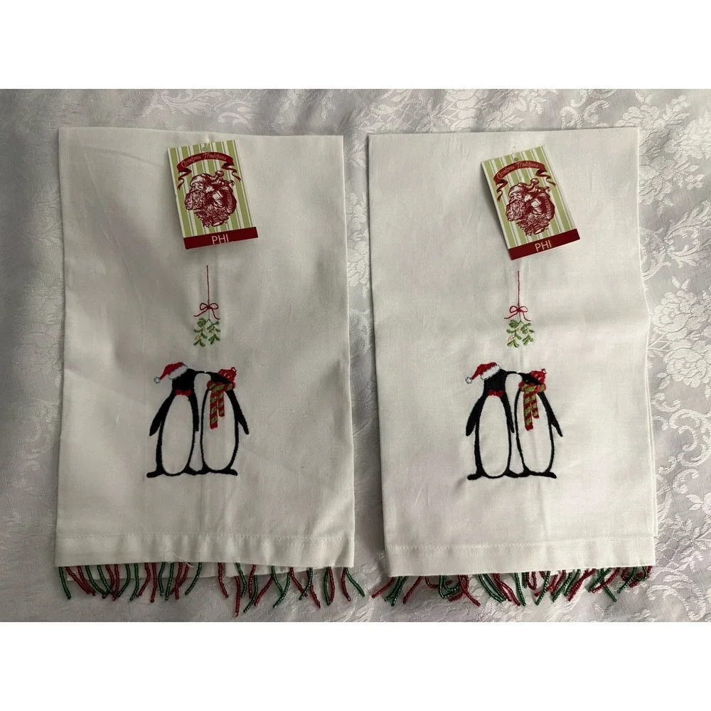 PHI Christmas‎ Traditions 2 NWT Tea Hand Towels Penguins Mistletoe Cotton